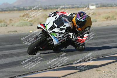 media/Sep-20-2025-Race Pace (Sat) [[d4e1b33f4d]]/Non Verified/Turn 4 Inside (8am)/